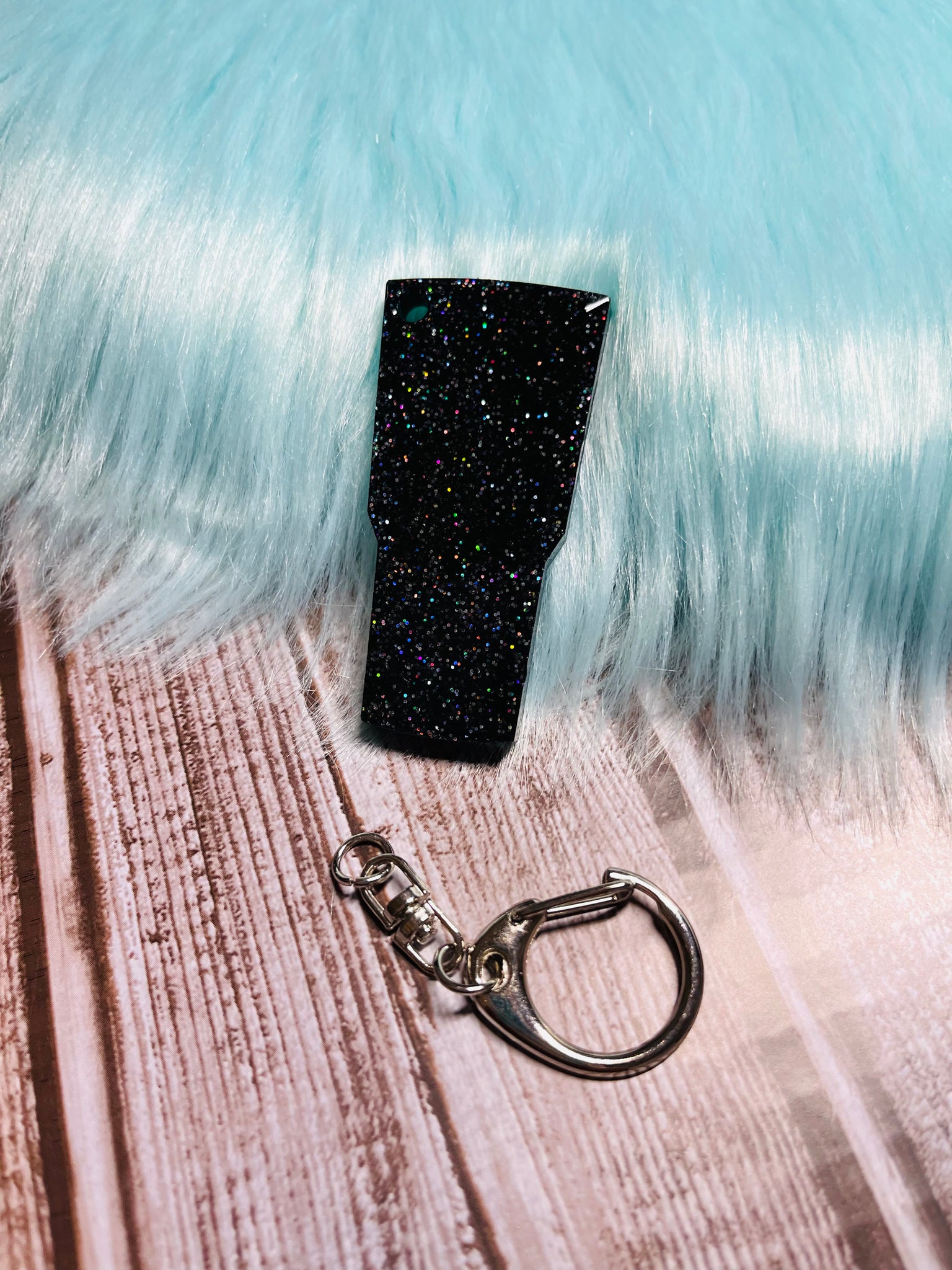 Black Tumbler Keytag (S)