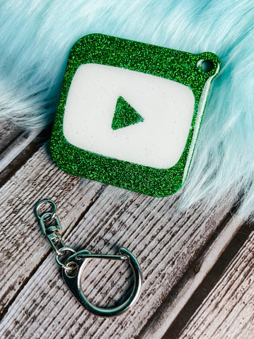 YT Green & White Keytag